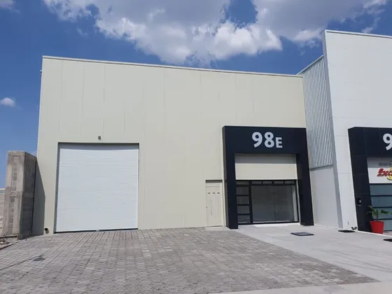 Se Renta Bodega Industrial De 616 M2 En Terra Park Centenario