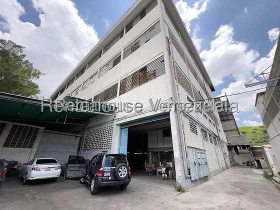 Estupendo Galpon / Deposito / Piso 3 / En Alquiler Mls 25-23868 La Yaguara