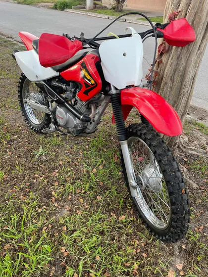 Honda Xr 100  Mod 2004 Impecanle