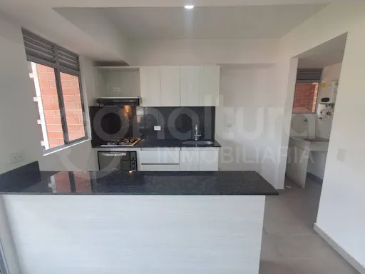 Apartamento En Arriendo Aves María 472-7237