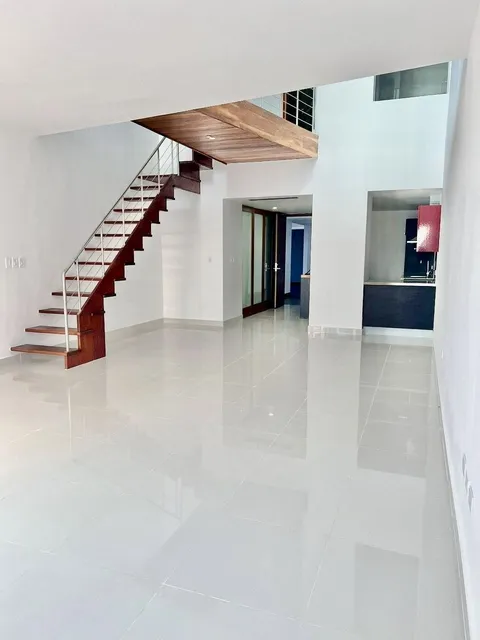Loft Con Vista Al Mar Ubicado En El Malecón