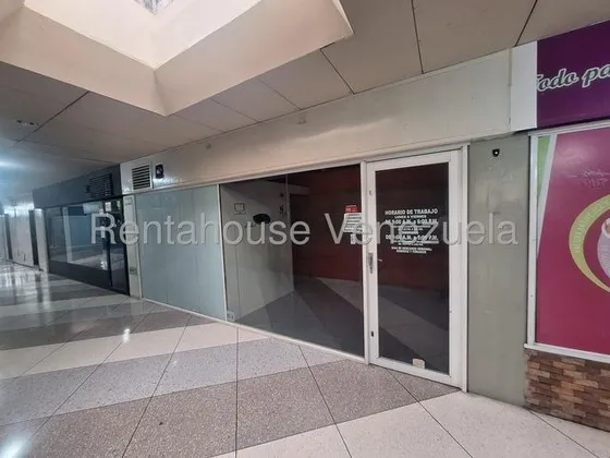 Local En Venta En Capital Plaza Ubicado En Barquisimeto, Codigo 2 5 1 0 8 9 7, Mildred Versátil Local En Venta En Centro Comercial Reconocido Y Concurrido En La Mejor Zona Comercial De Barquisimeto