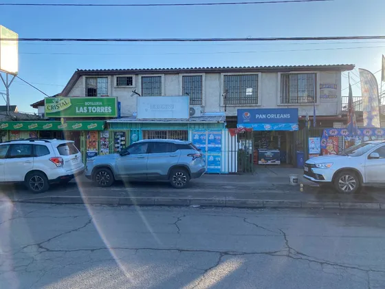 Gran Casa En Venta Para Inversión, Bien Conectada En Maipu