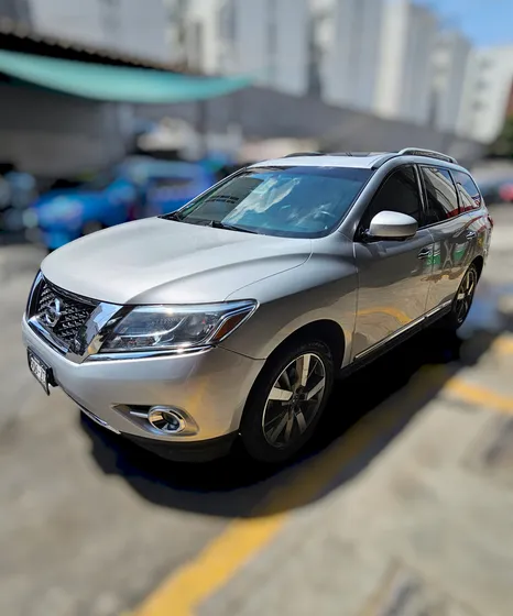 Nissan Pathfinder Exclusive Cvt