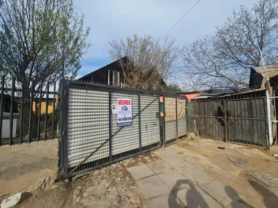 Casa De 2 Pisos En La Comuna De Renca