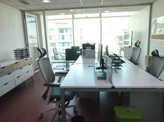 Oficina Amoblada En Venta En Las Condes