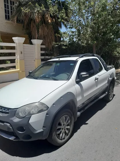 Fiat Strada 1.6 Adventure Cd C/alarma + Capota