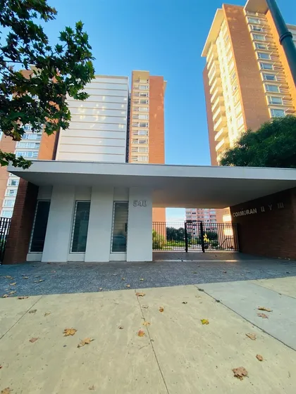 Departamento En Venta De 2 Dorm. En Concón