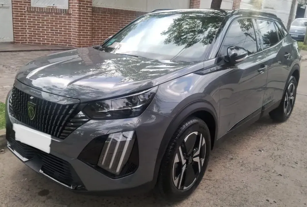 Peugeot 2008 1.0T Gt