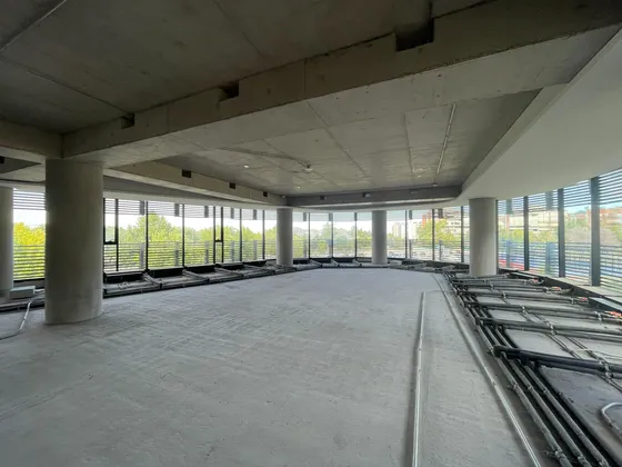 Oficina Para Habilitar En Vitacura Norte