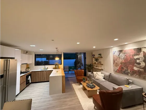 Oportunidad Casa Moderna Envigado, San Lucas Con Zona Verde En Unidad