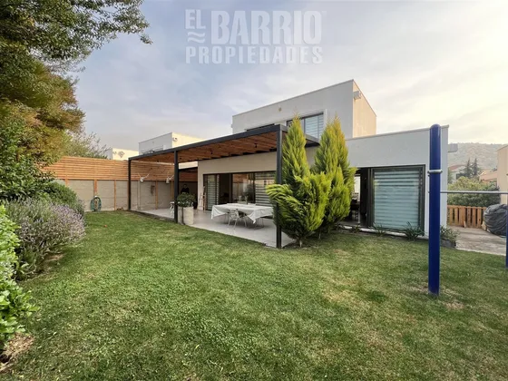Casa En Venta En Chamisero, Chicureo