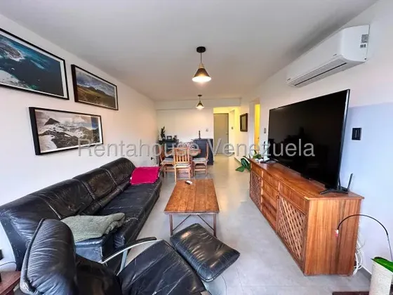 Apartamento En Venta En La Bonita. Yr272510