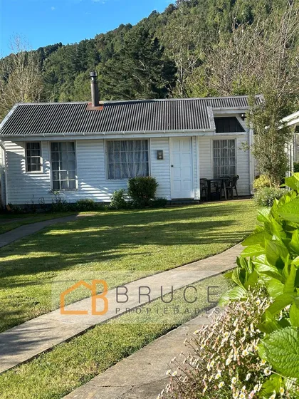 Complejo De Cabañas En Venta De 6 Dorm. En Niebla - Valdivia