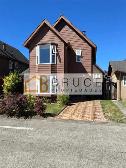 Casa En Venta De 3 Dorm. En Osorno