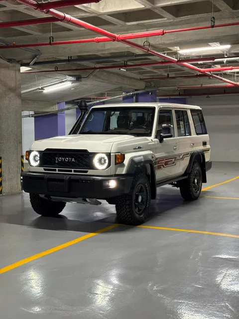 Toyota Land Cruiser Machito Lx