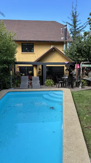 Venta Casa Sector Pirineos 2 En Avenida España De Curico