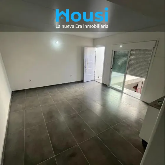 Alquiler Apartamento Monoambiente, Sin Gastos Comunes, Centro 