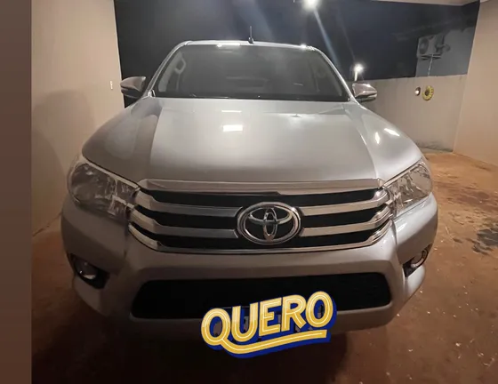 Toyota Hilux 2.7 Srv Cab. Dupla 4x2 Flex Aut. 4p