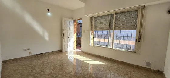 Venta Ph 2 Ambientes Con Balcon En Gervasio Mendez Al 3200, Carapachay