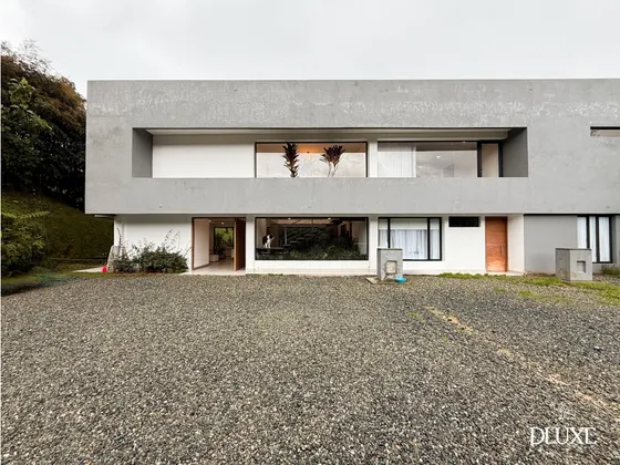Venta, Casa Las Palmas -medellín, 6 Habitaciones. 