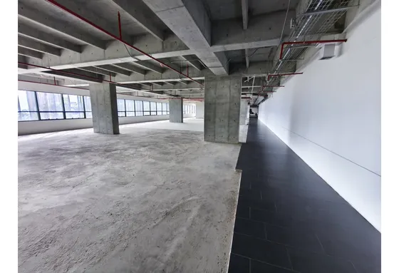 365m2 Oficina Arriendo Av. Las Palmas - Medellin