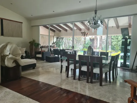 Casa Con Alberca En Venta En San Martinito, Frente A La Vista
