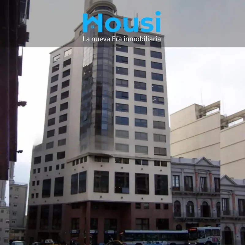 Alquiler Oficina  Frente A Plaza Independencia. Piso 11 Vista Despejada. Centro Montevideo.