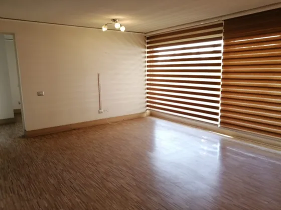 Edificio Av Macul (1 Est. 1 Bod.) Vista Norte Piso 3