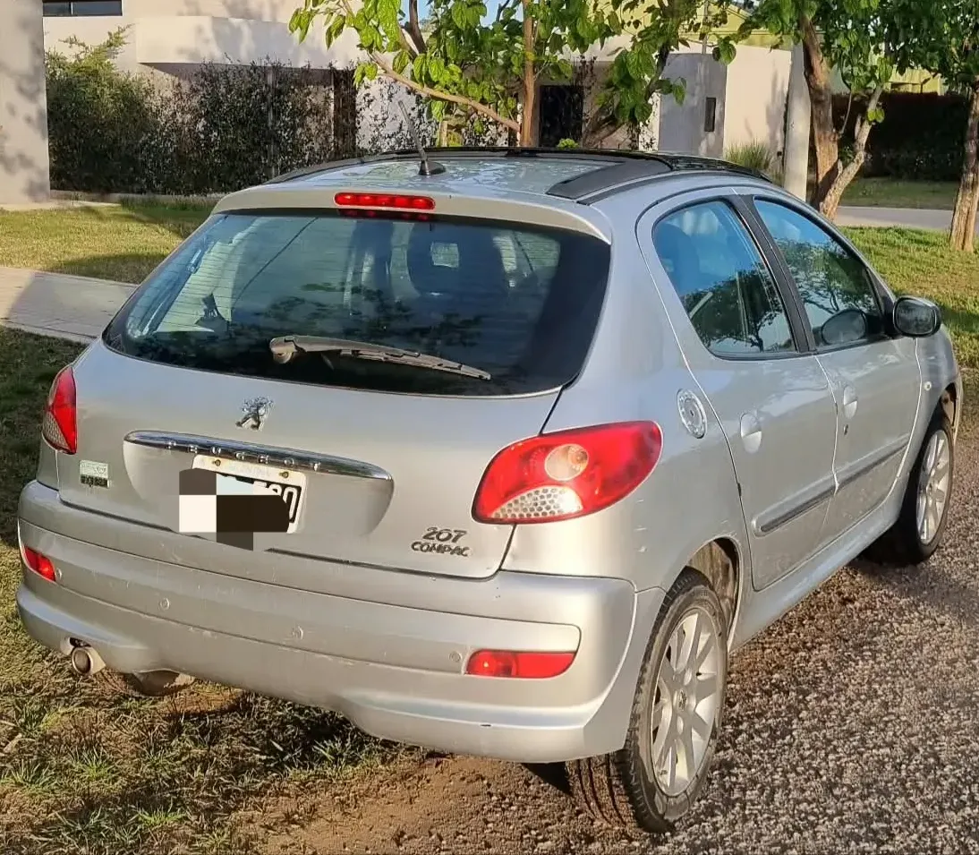 Peugeot 207 Xt Con Pocos Km