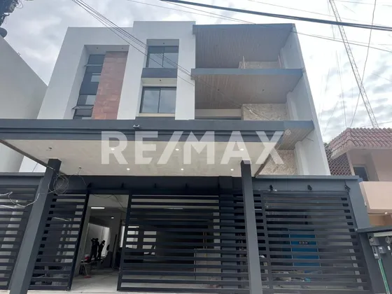Departamento En Venta En Flamboyanes