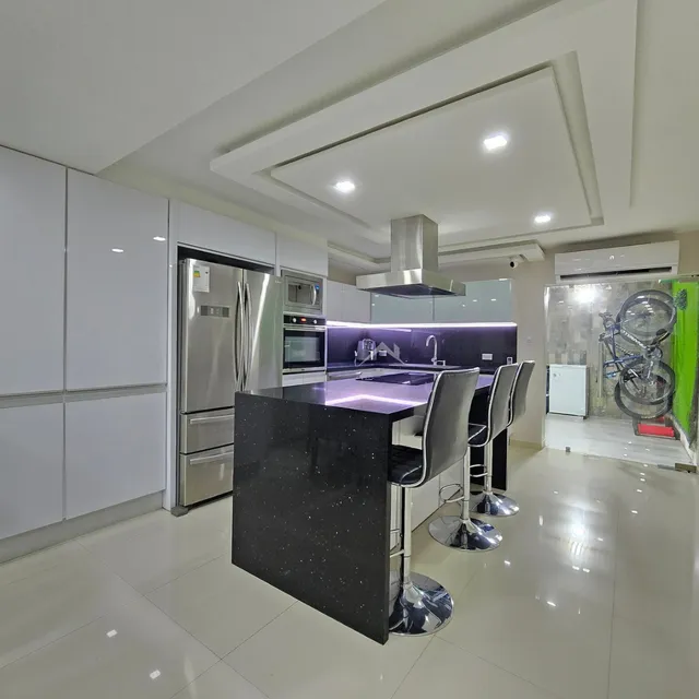 En Venta Hermoso Town House Mar De Oriente Nueva Barcelona 