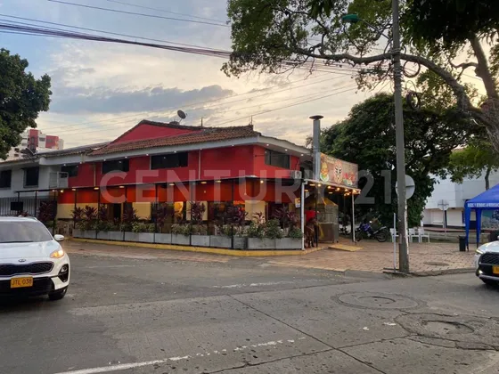 Venta Local Esquinero