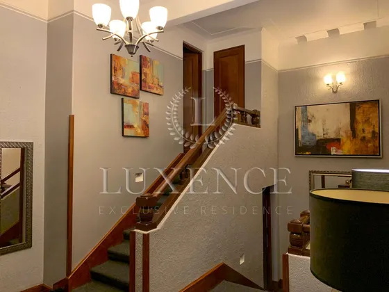 Venta De Casa Con Uso De Suelo Comercial En Nápoles