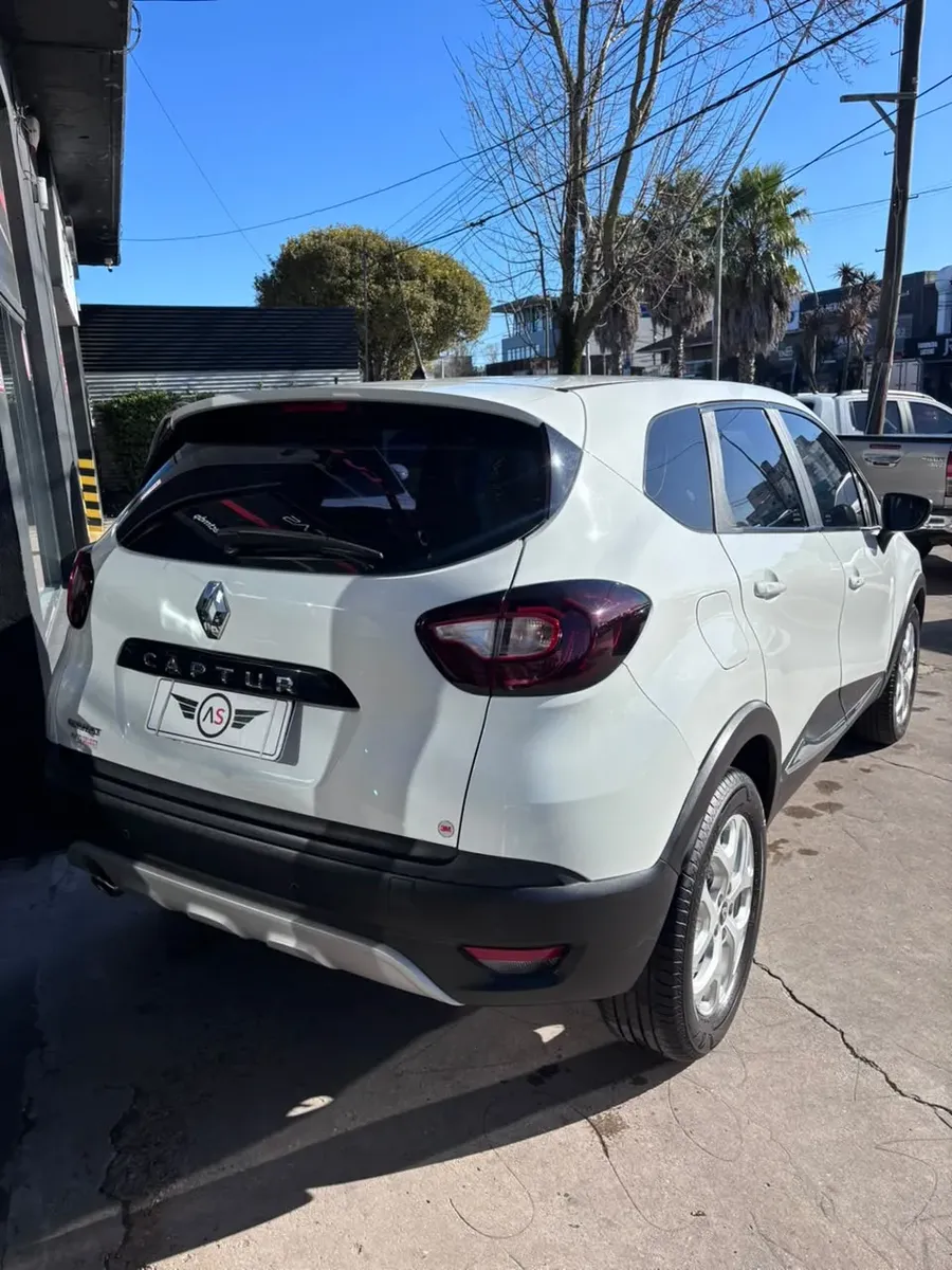 Renault Captur 2.0 Zen535774656306892804