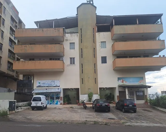 Venta De Amplio Y Luminoso Apartamento En El Centro De Puerto Ordaz