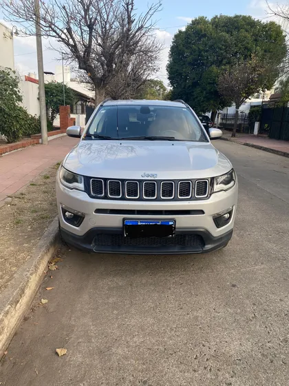 Jeep Compass 2.4 Longitude Plus 4x4
