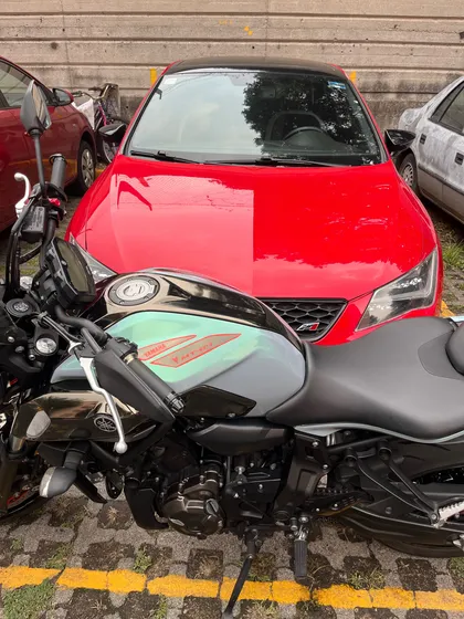 Emplazado , Wrap Tornasol Verde , Llantas S23 Nuevas.