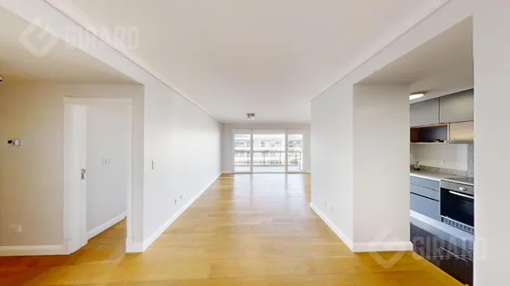Venta De 3 Amb De Categoría, Zona Guemes. Cochera Cubierta.