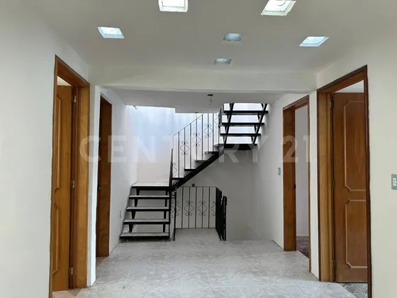 Casa En Excelente Estado De Conservacion