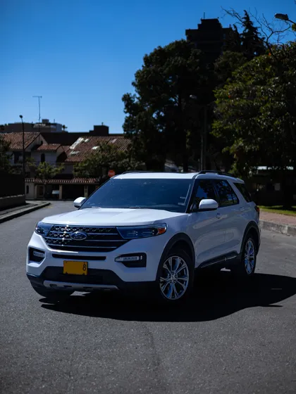 Ford Explorer 2.3 Limited 4x4