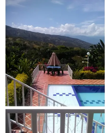 Alquiler De Finca De Recreo En San Jerónimo 