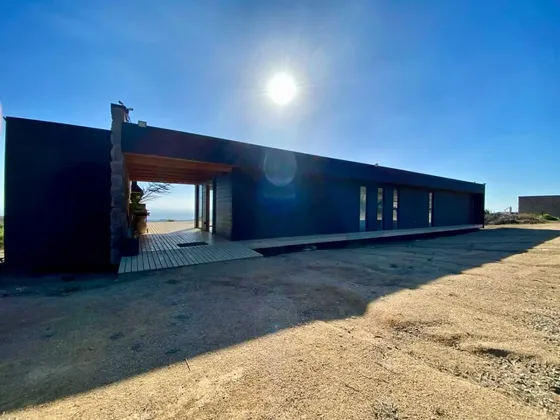 Casa En Venta En Los Molles Con Piscina Y Vista Al Mar