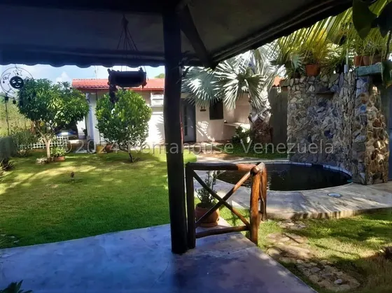 Casa En Venta - Higuerote - Antonieta Franco - Mls 24-27759