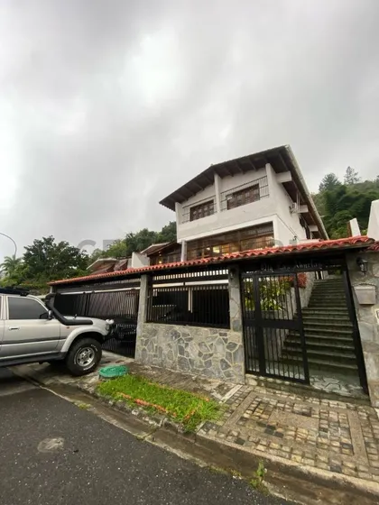 Excelente Casa En Venta La Boyera 508mts2 4 Ha/ 6ba/ 6pe P