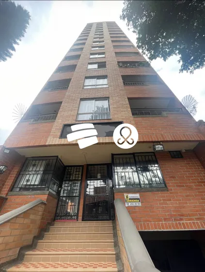 Venta De Apartamento En La America Los Pinos 