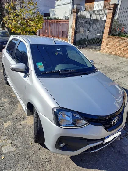 Toyota Etios 1.5 X 6mt My19