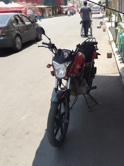 Moto En Bo Unimco Dueño Esta Al Corriente No Debe