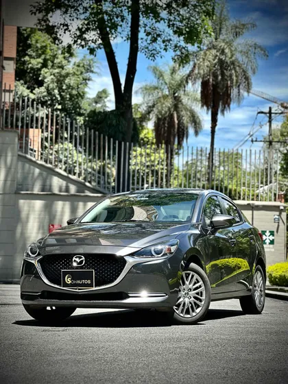 Mazda 2 1.5 Grand Touring Lx Sedan