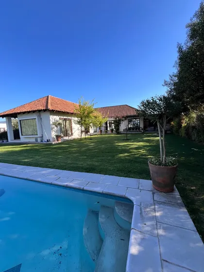Se Vende Casa En Condominio Club De Golf Los Lirios